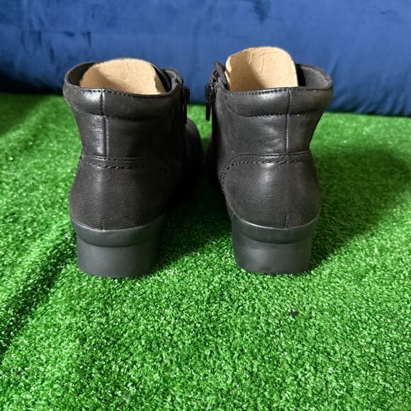 Clarks Women's Cloudsteppers Caddell Hop Wedge Booties Black Boots Size 10 M NEW - Picture 4 of 10